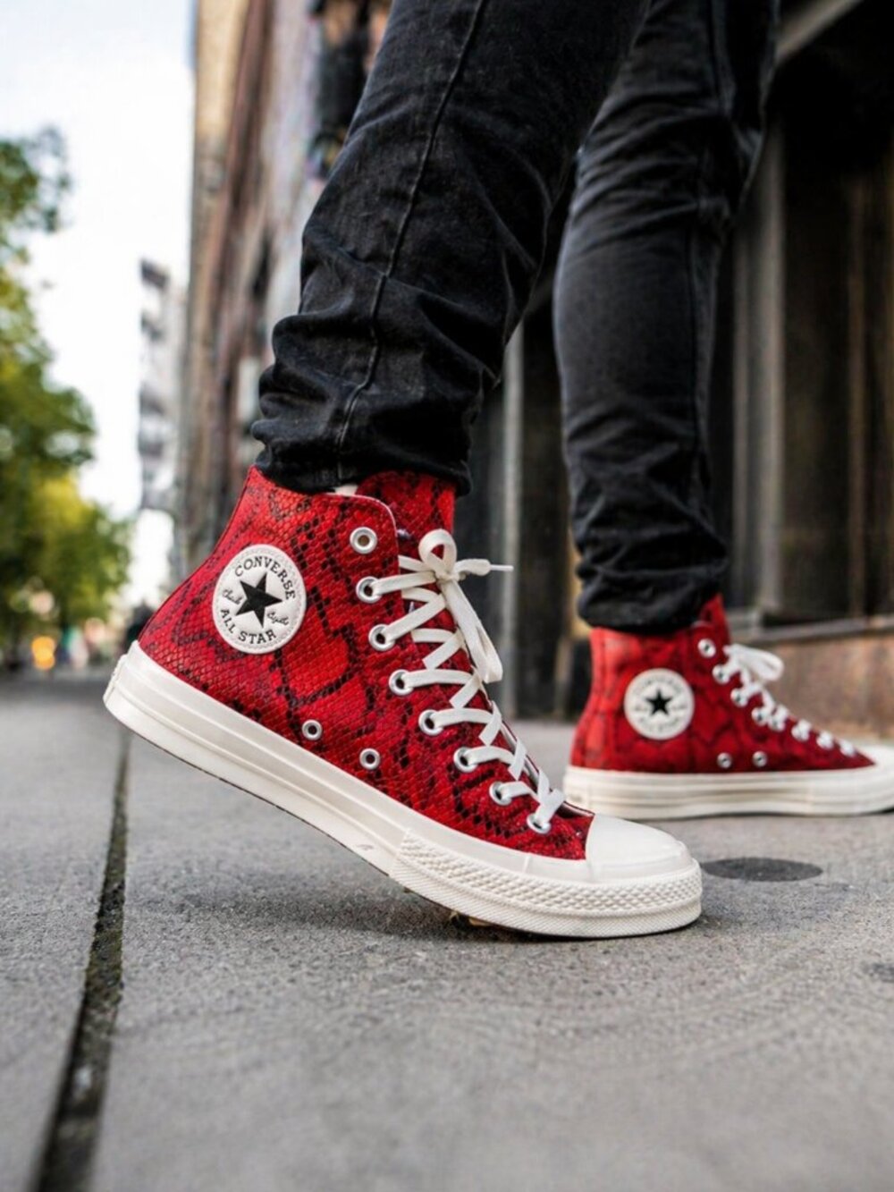 Converse CTAS Lift High Platform Snake Print Red Womens 8.5 Sneakers New